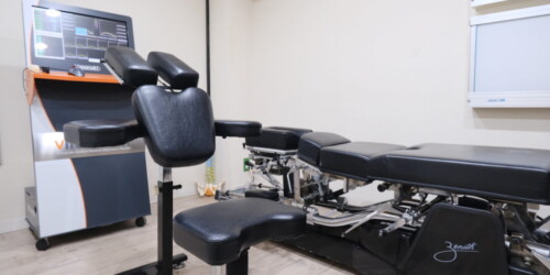 新橋カイロプラクティック整体院の施術風景